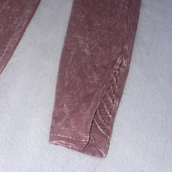 Pink Yoga Leggings - Picture 3 of 5